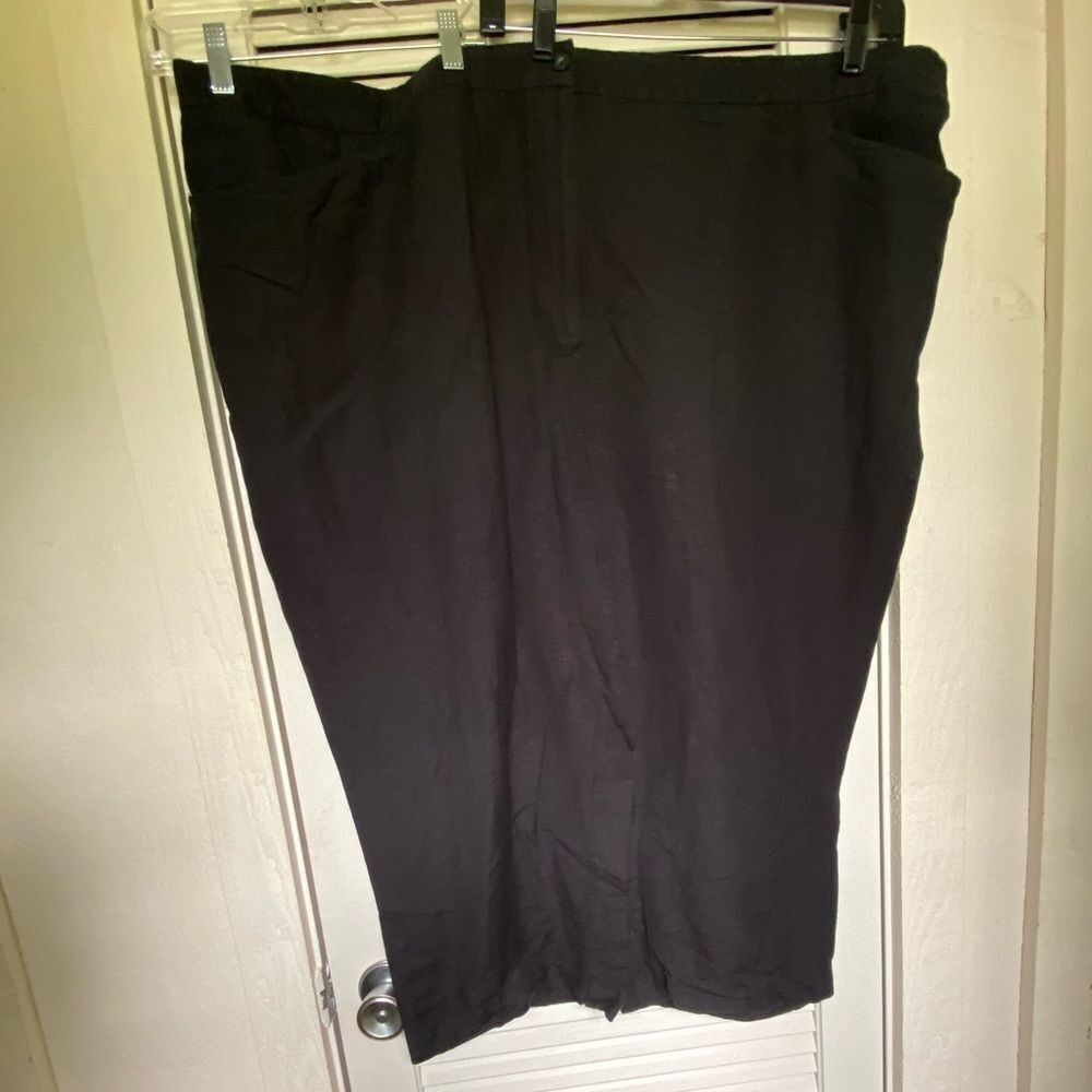 ADDED Dimensions Plus black linen cropped pants